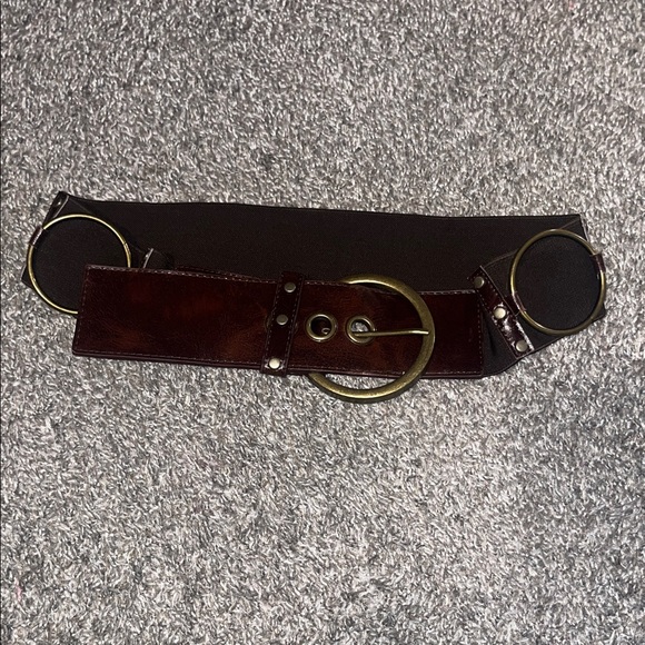 Accessories - Brown Leather Belt with Gold Buckle